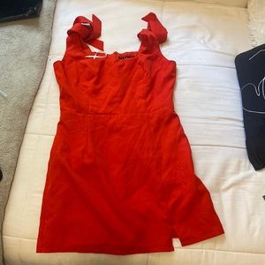 Lulu’s Tie-Strap Mini Dress